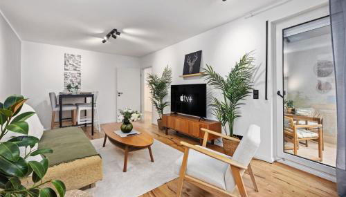 EDLER WOHNRAUM Elegantes Apartment mit Balkon, Boxspringbett, Kaffeevollautomat, Lift & Parkplatz - Foto 3