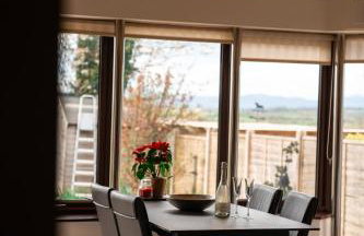 Dog-Friendly Country Home, Woodburner, Private Fields & Hot Tub! - Photo 77