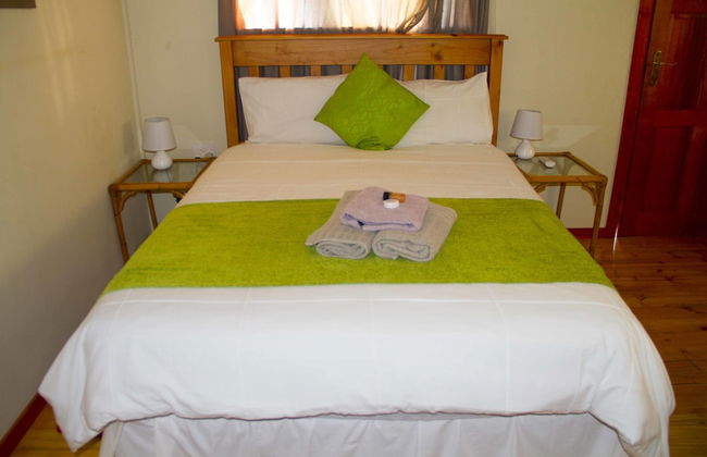 Sand River Cottages - Photo 2