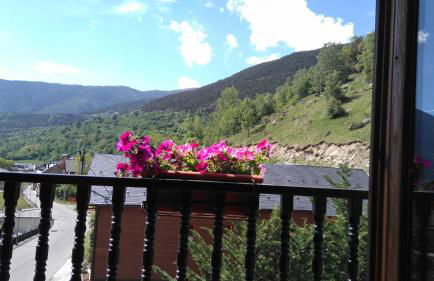 Apartaments Pont Romànic - Photo 35