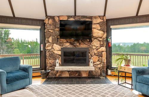 Stunning Cabin Getaway Perfect for Large Groups Situated in Boyne Falls, Michigan - Photo 29