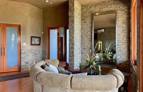 Scenic Hill Country Retreat - Rhino Ranch - Photo 8