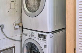 Modern House with Yard Less Than 7 Mi to Downtown Denver! - Foto 22