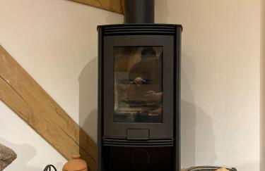 Upper Gelli Luxury Holiday Lodge, Converted Dairy & Cosy Shepherds Huts - Photo 35