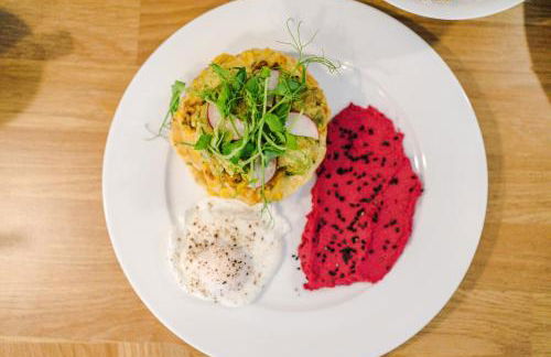 Designer apartments for City Breaks in Chester - Photo 3