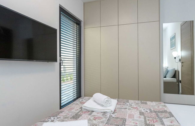 Luxury Villa With Private Pool, Great sea View, Near the Beach - Photo 5