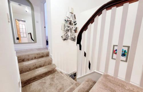 Perfect Base for Work or Leisure Unique Two-Bed - Foto 27