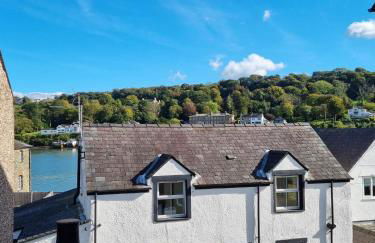 Ferrymans Cottage - Iconic Listed Building - Foto 9