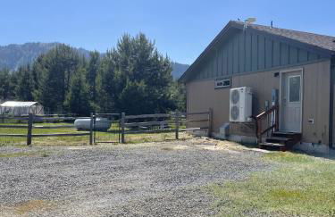 New! Grand Manor - Close to Tamarack and Lake Cascade - Pet friendly - fenced yard - trailer parking - Foto 34