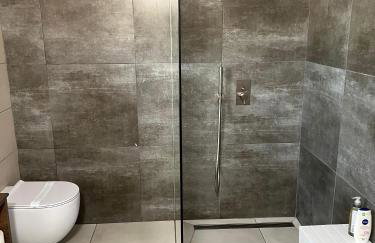 Silver Juglans Holiday Home - Photo 10