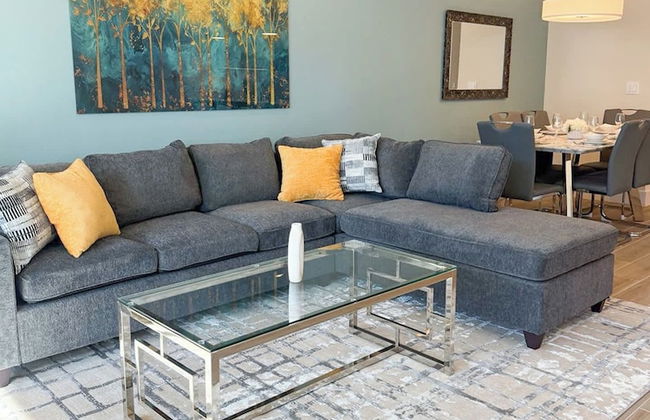 Upstay Tranquility Townhome w Private Pool - Foto 9