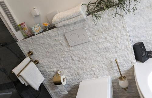 Altes Häusle am Waschbach Anno 1625 Ferienwohnungen und Doppelzimmer - Foto 3