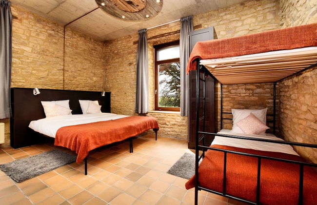 Fancy Holiday Home in Sainte-cecile With Pool House & Indoor Pool - Photo 25