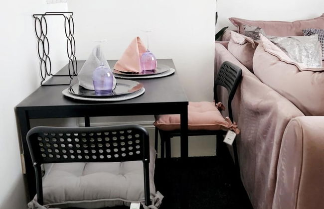 1 Bed - Sleeps 4 - Wolverhampton City Centre - Foto 10