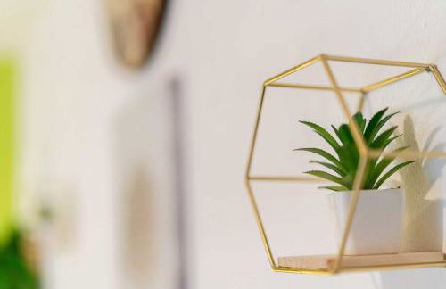 Stilvolles und Kunstvolles Retreat Apartment mit 400qm Garten & Massage und Ayurveda - Foto 16