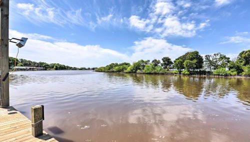 Furnished Deck and Dock Renovated Sargent Cabin! - Foto 2