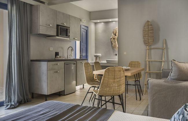 Avithos Resort Apartments Hotel - Photo 44