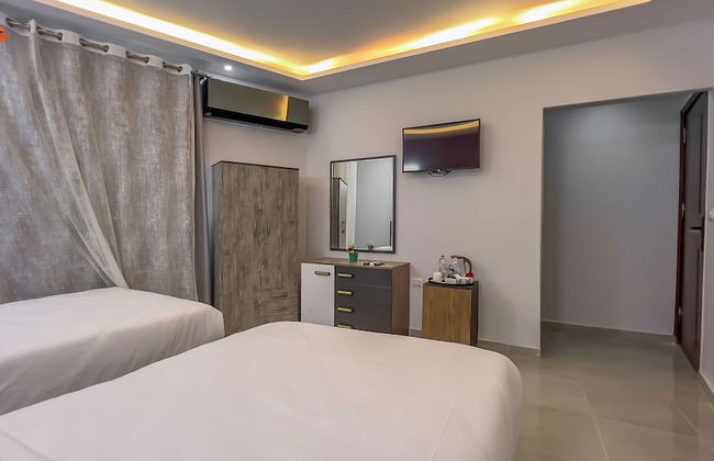 pyramids tower view inn - Photo 16