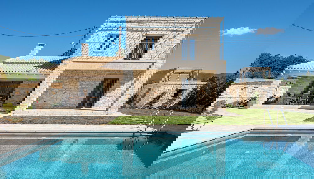 Mateo Stone Villa with Private Pool by Konnect - Foto 1, Imagen principal