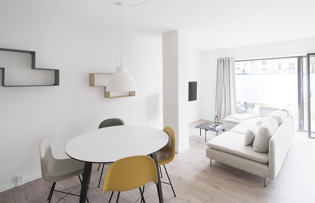 Fantastic 1-bed Apartment w Private Terrace - Foto 1