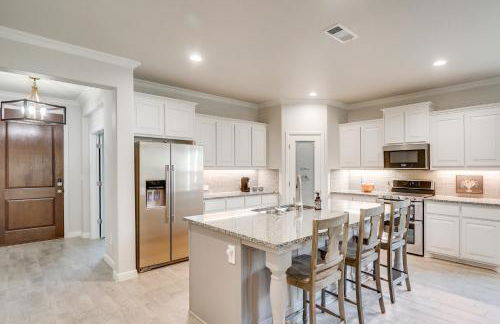 Close to Energy Giants! 3,300-Sq-Ft Midland Home - Foto 7