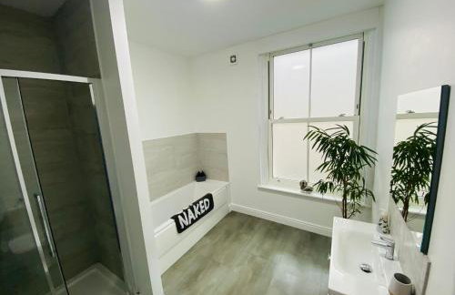 Seascape Seaview Apartment hot tub hire subject to availability - Foto 12