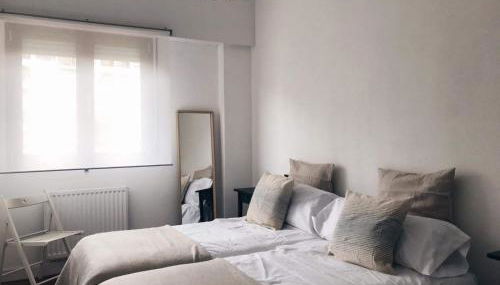 Muy luminoso en San Mamés - Foto 3