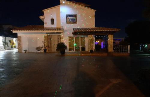 Large bright villa for 12 people and 3 dogs with supplement - Foto 30