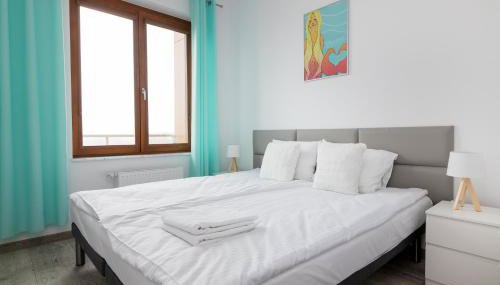 Royal Palace Elegant Apartment by BookingHost - Photo 2