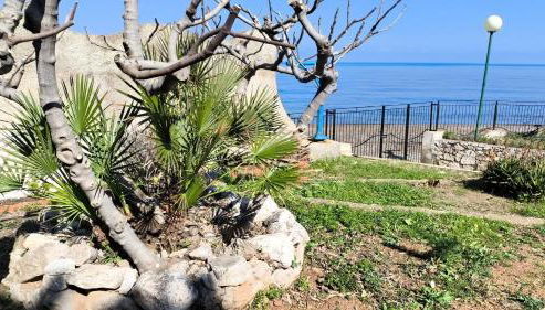 Casa Sulla Spiaggia Villa Eléftheria - Foto 5, Garden, Garden view