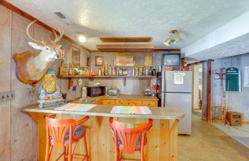 Smith Mountain Lake Retreat with Private Beach! - Foto 10