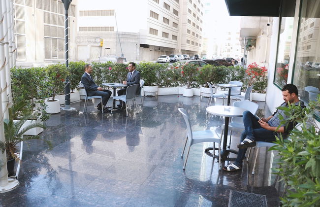 Spark Residence Deluxe Hotel Apartments - Photo 77