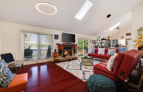 Zen Den - Pocono LakeFront with Hot Tub ! - Foto 8