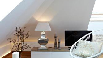 KönigsSCHLAF No7 - Dachwohnung mit Galerie im Herzen von Konstanz - Foto 3