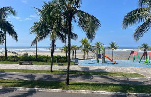 Apartamento Pé na Areia com Churrasqueira Carvão Wi Fi Grátis - Photo 40