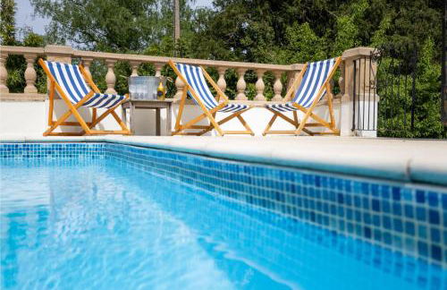 The New School Rooms - Beautiful, Georgian Apartment with Private Heated Pool and Hot Tub Sleeps 12 with Wifi and Parking near Bath - Foto 8