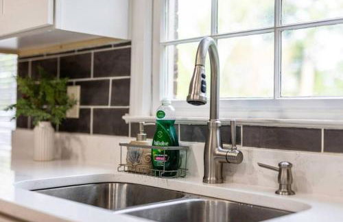 Lovely 5Bed, 3-FullBath ! 5min to free way I-85 - Foto 31