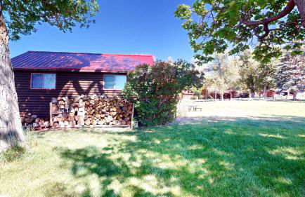 Pack Creek ~ Farm House - Photo 56