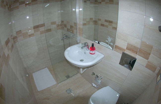 Crown Deluxe Apartments - Foto 9