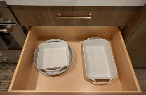 Seaside Home Modern Retreat with Breathtaking Views and Beachside Charm - Foto 45