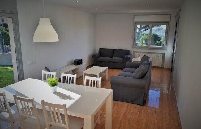 Chalet con piscina y vistas a 10min de la playa de Blanes - Photo 16