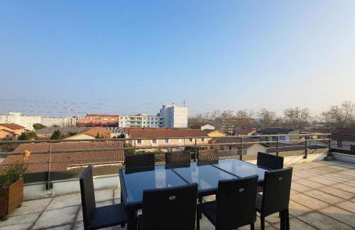 ROOFTOP 3 CHAMBRES, TERRASSE, GARAGE - Foto 7