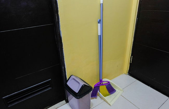 Minimalist Studio Room Great Western Apartment - Foto 11