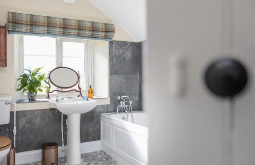 Luxury Farmhouse with Stunning Views and Hot Tub - Foto 31