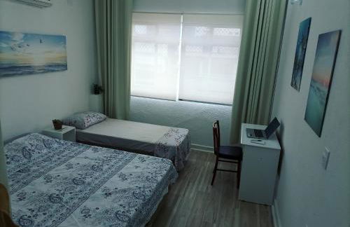 Ponta da Praia amplo 3dorm 3ban frente ao mar - Foto 24