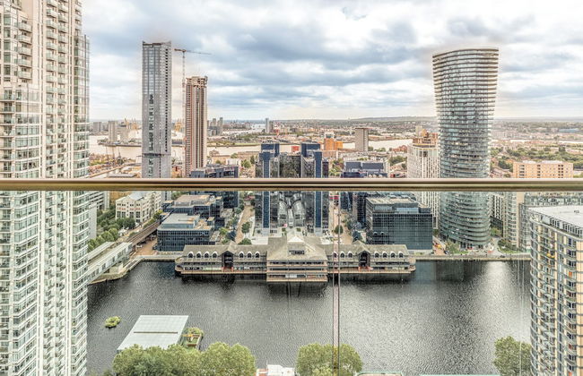 Urban Rest Canary Wharf Apartments - Photo 18