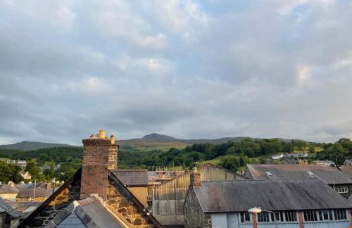 Character Townhouse in Town Centre & Superb Views - Foto 3