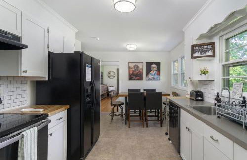 Nomad Retreat Pet-Friendly, Hot Tub & Mountain View - Foto 5