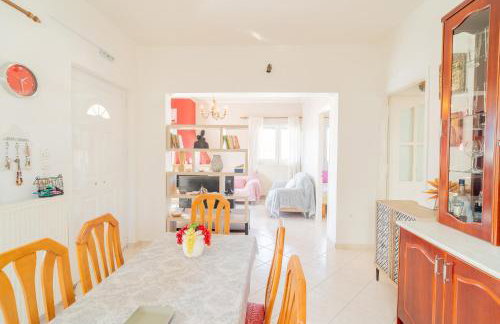 Modern 3 Bed Home with Balconies and Sea Access - Foto 51