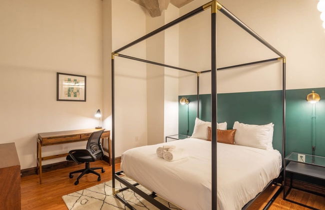 Sosuite 2BR Apt w W/d, Gym, On-site Restaurant - Photo 3